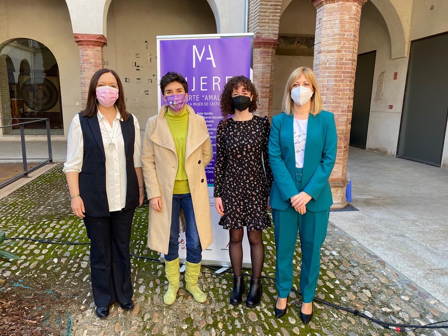 Dos alcazareñas en los VIII Premios y Muestra Mujeres en el Arte “Amalia Avia”