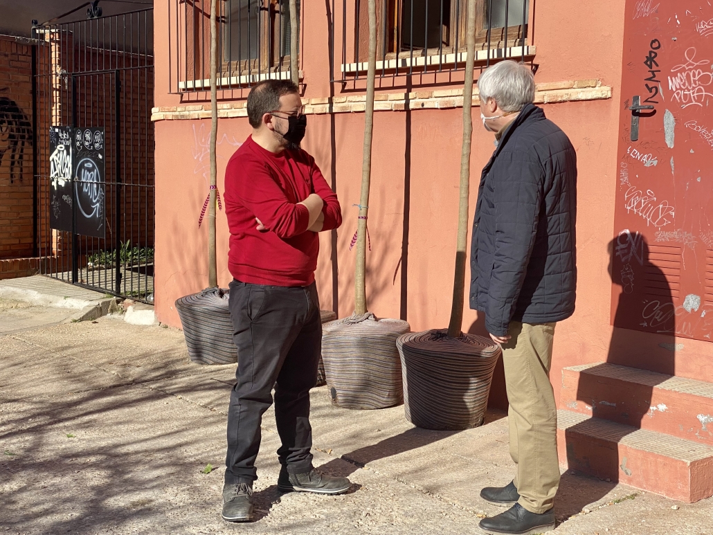 La plantación de arbolado en alcorques vacíos comienza en el barrio de Goya