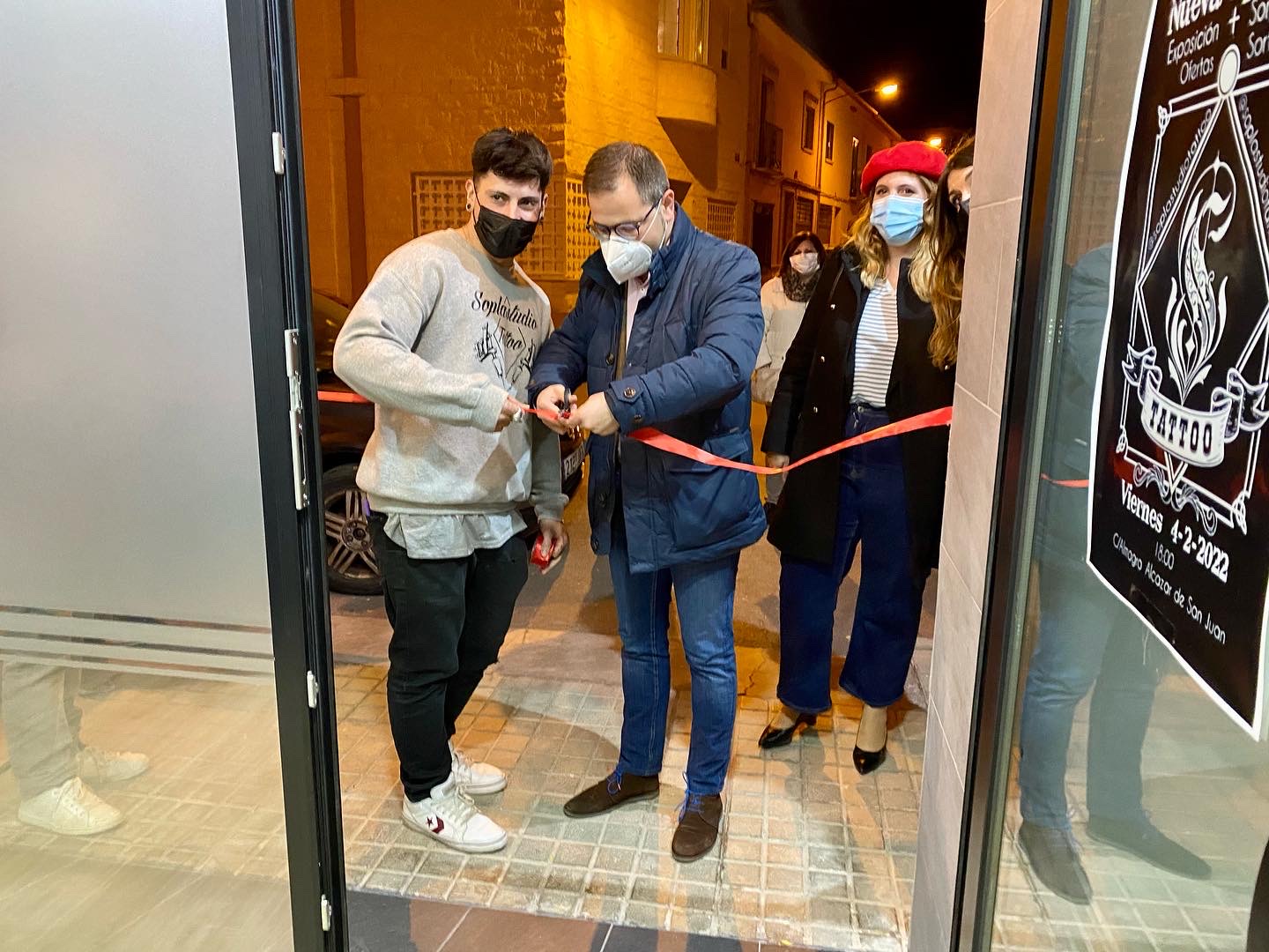 Sopla Studiotattoo, el negocio de un joven emprendedor que vuelve a su ciudad