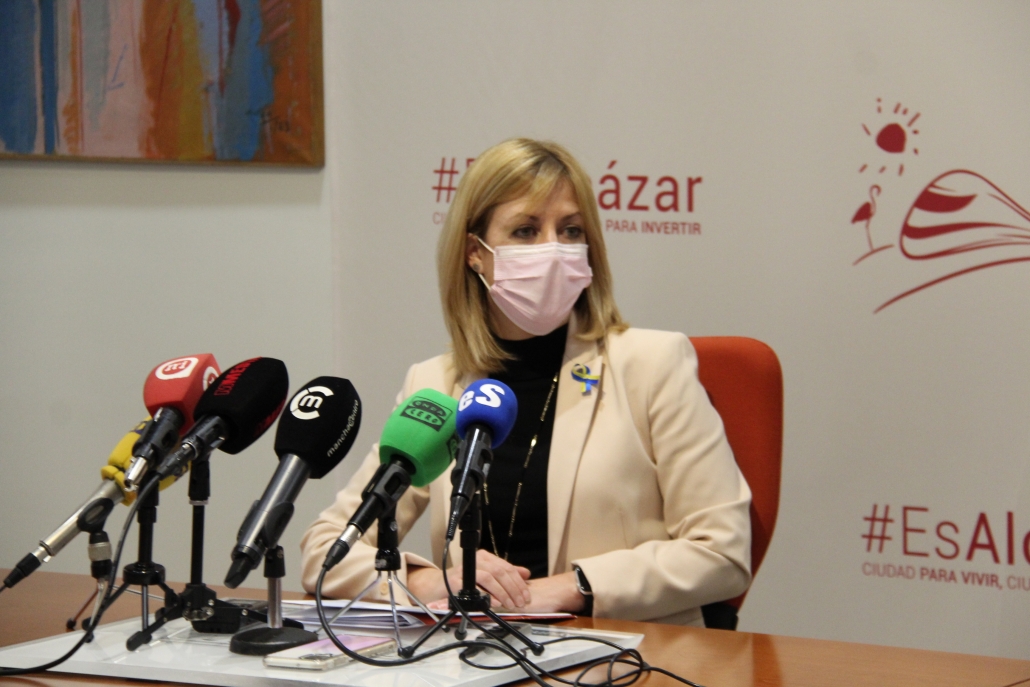 La concejala de Consumo, Ana Isabel Abengózar hace balance de la OMIC en 2021 con un llamamiento al consumo responsable para que redunde en beneficio propio y del planeta