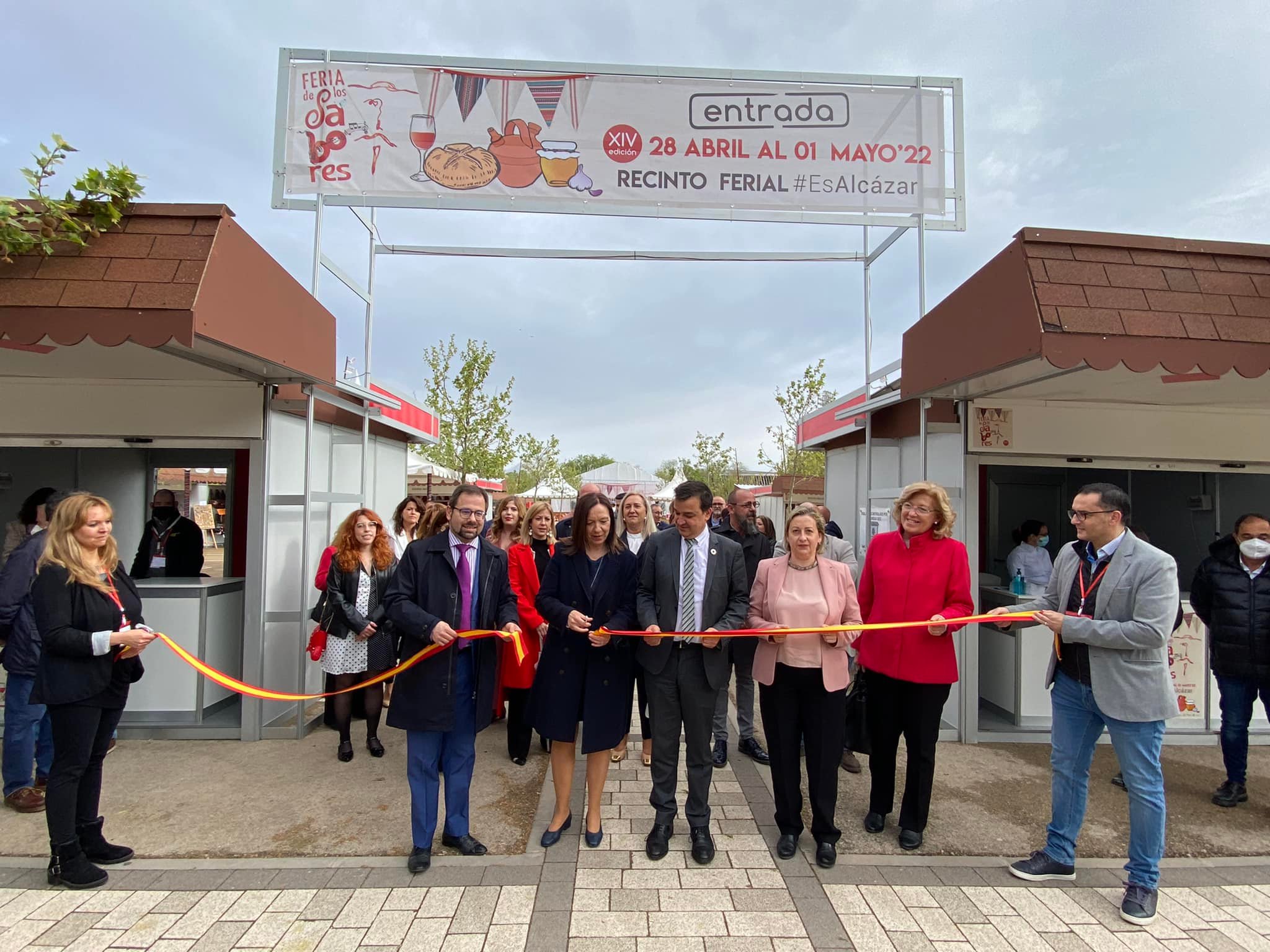 Inaugurada la XIV Feria de los Sabores de la Tierra del Quijote en Alcázar que se alargará hasta el domingo 1 de mayo