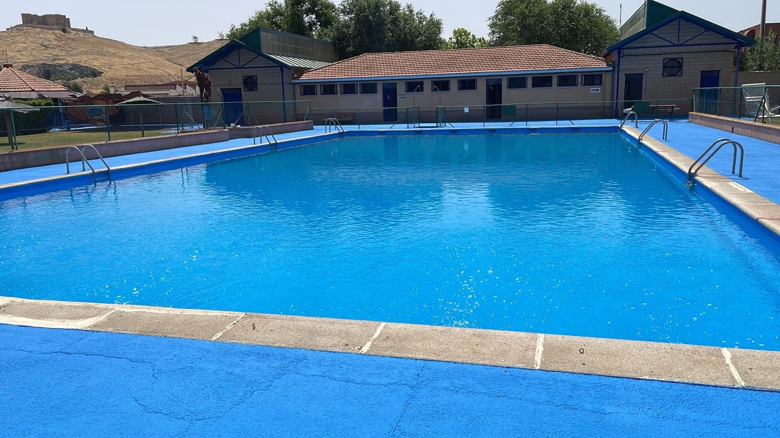 La piscina municipal de Consuegra abre hoy sus puertas.