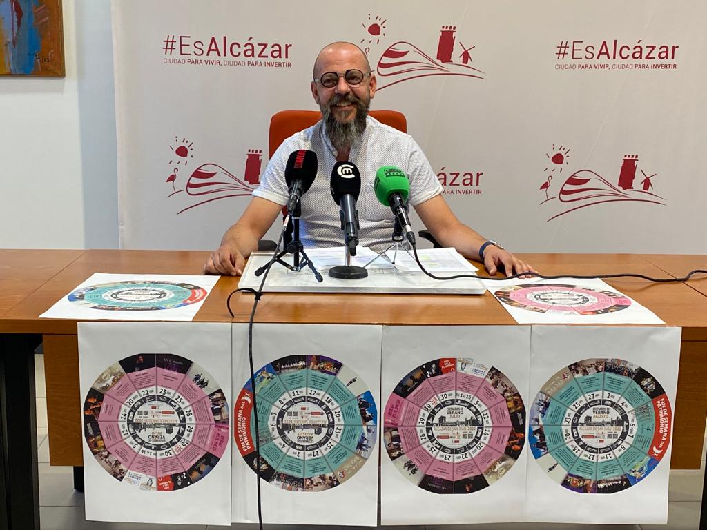 Presentada la programación de los Escenarios de Verano que llenarán de música y cultura rincones emblemáticos de la ciudad