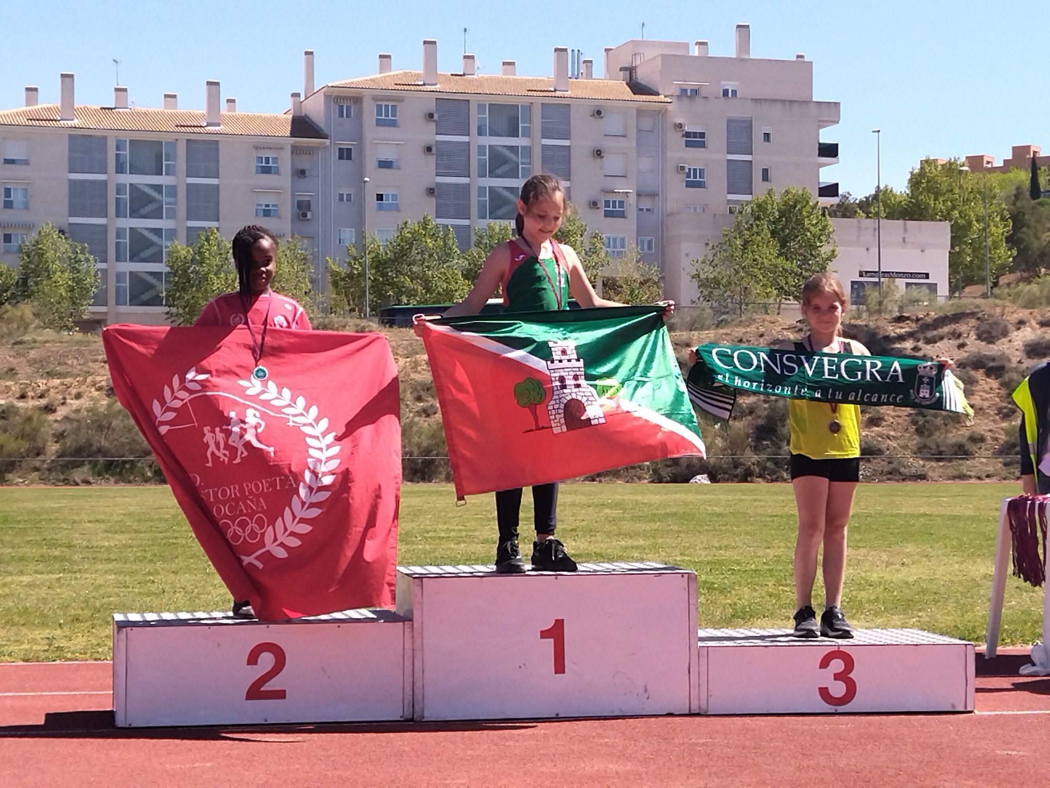 Los atletas Sub10 inician su fase provincial de atletismo escolar con una brillante actuación