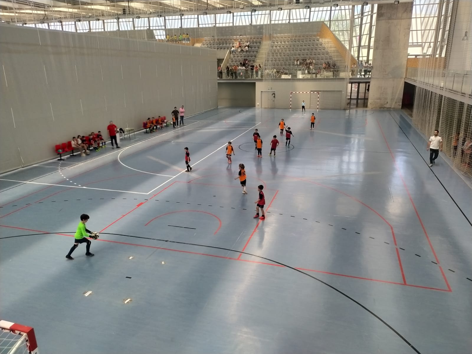 850 niños y niñas se dan cita en el Pabellón Vicente Paniagua para el Torneo de Primavera de Fútbol Sala