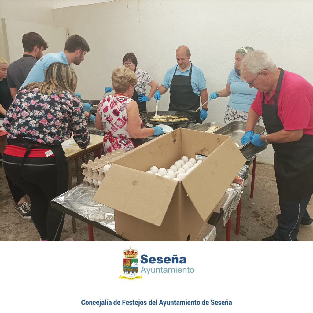 Ayer repartieron más de 3.500 huevos con chistorra en 1800 raciones – Ayuntamiento de Seseña