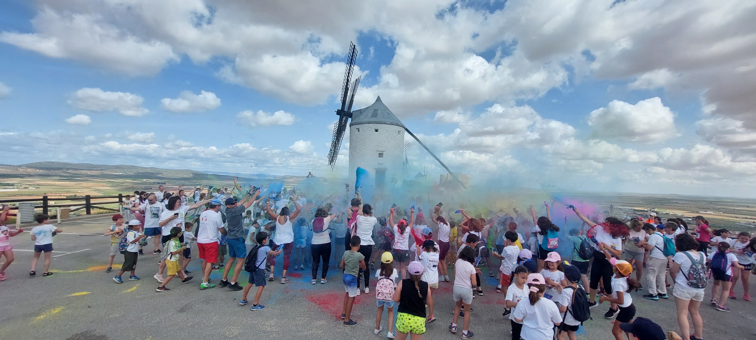 II Edición «TÍNTATE POR LA ELA» Consuegra 2023