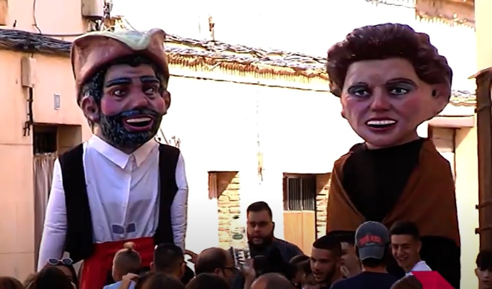 ¿Quieres participar como macero, gigante o cabezudo en las próximas ferias?
