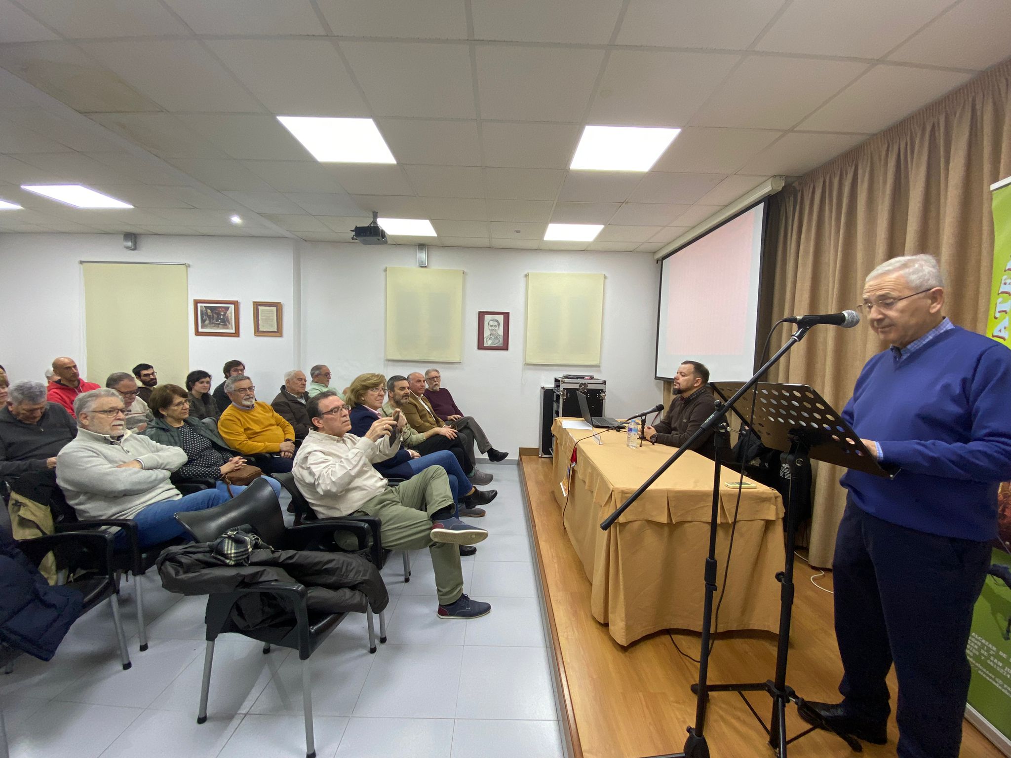 Pablo Pichaco protagoniza la conferencia “La crisis salina del Mediterráneo y las consecuencias en las lagunas de La Mancha”