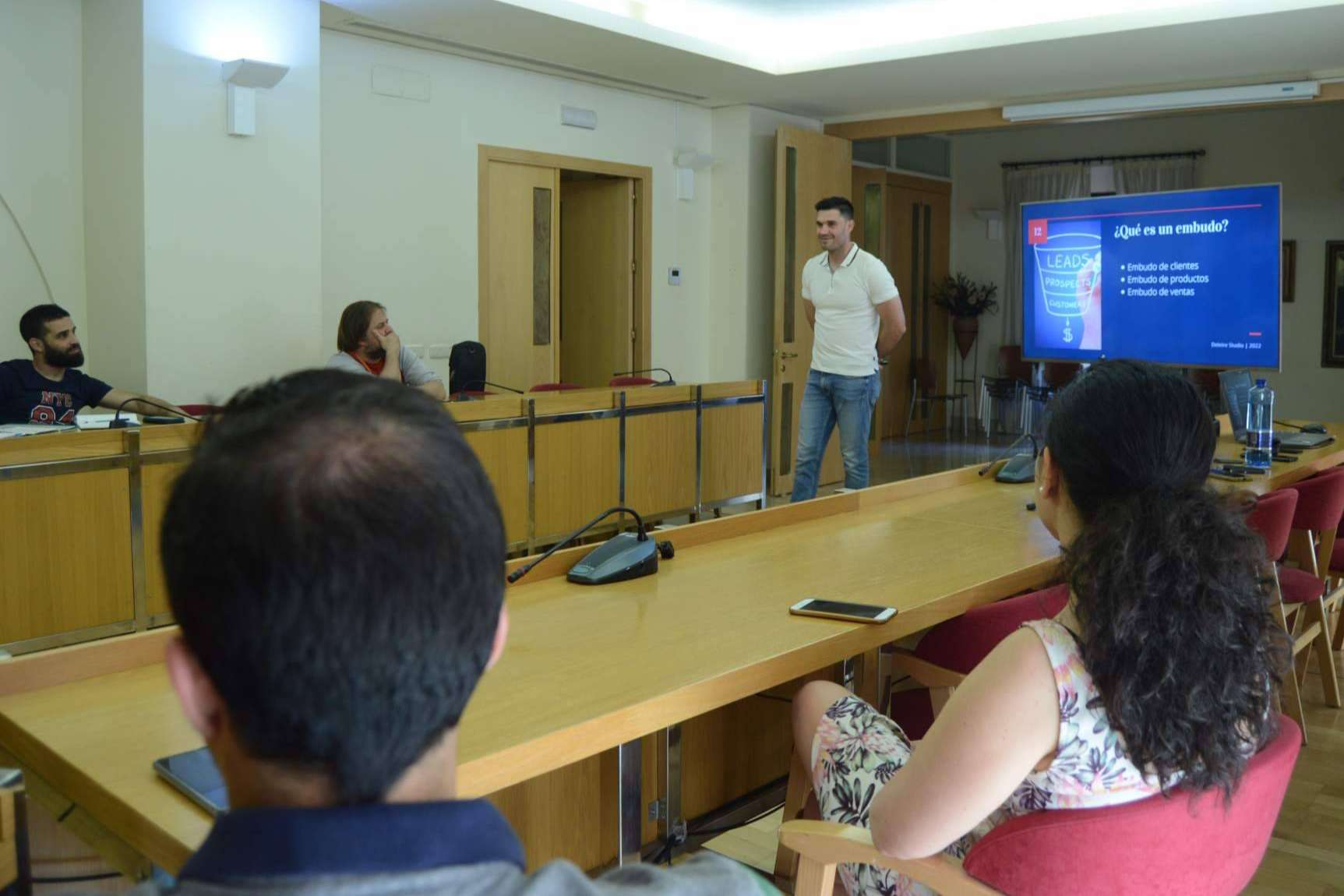 Una empresa pasa de facturar 0 a 150.000 € con un único curso online el primer año de vida, gracias a Deleire