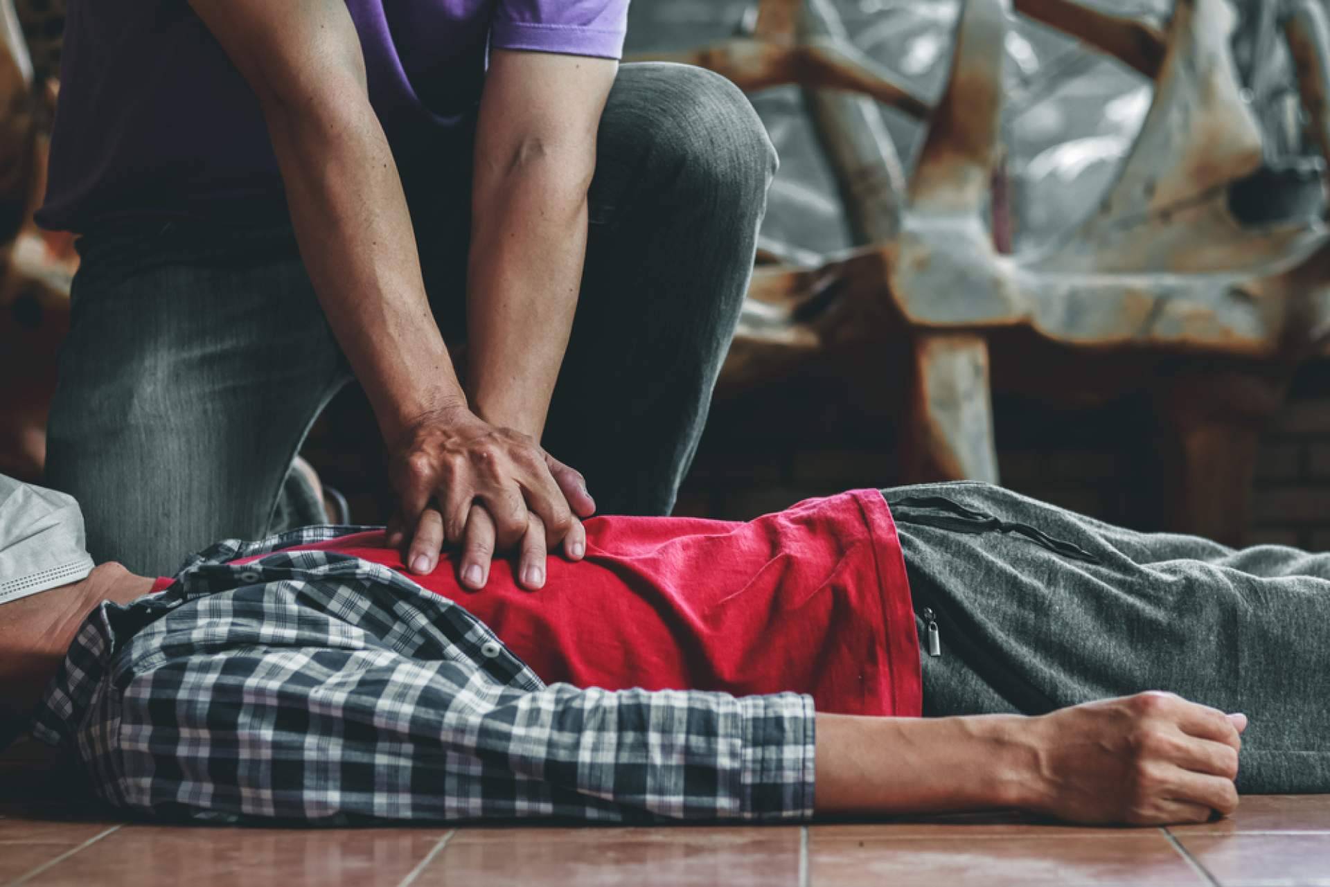 Superhéroes sin capa que salvan vidas con conocimiento y coraje