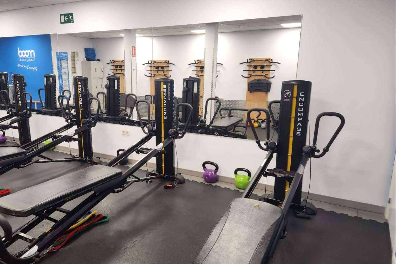 Empoderamiento femenino por medio del Entrenamiento de Fuerza en Mood Training Studio