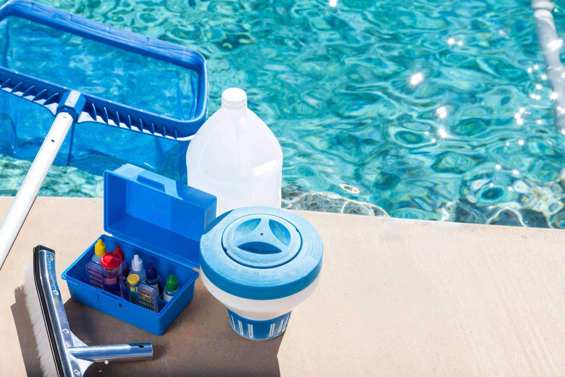 Cómo mantener el agua de la piscina limpia sin vaciarla