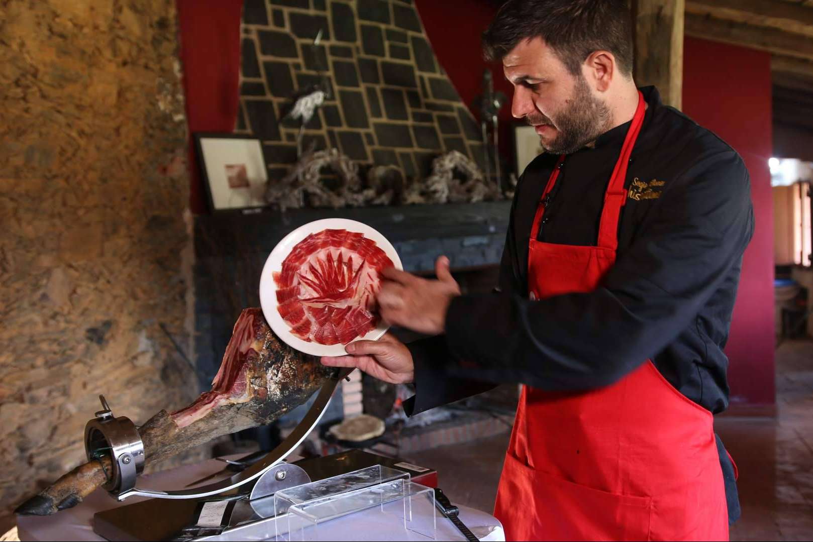 Los factores que influyen en la variedad de precios del jamón ibérico
