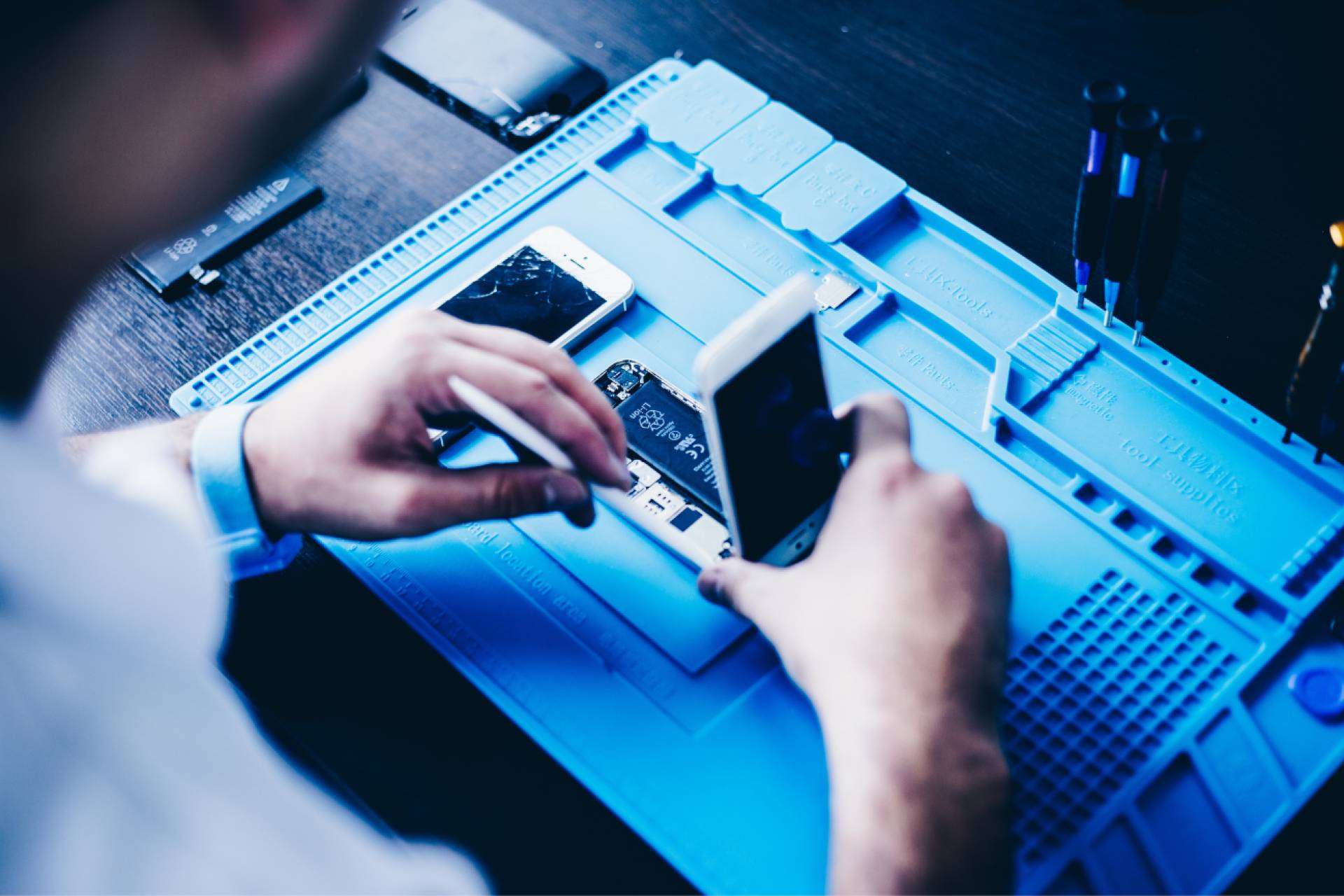 Pantalla rota en el iPhone; Cómo una reparación profesional prolonga su vida útil