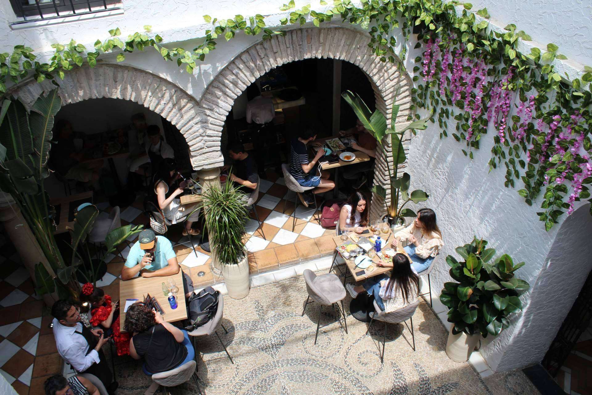 La Esquinita de la Judería El Patio