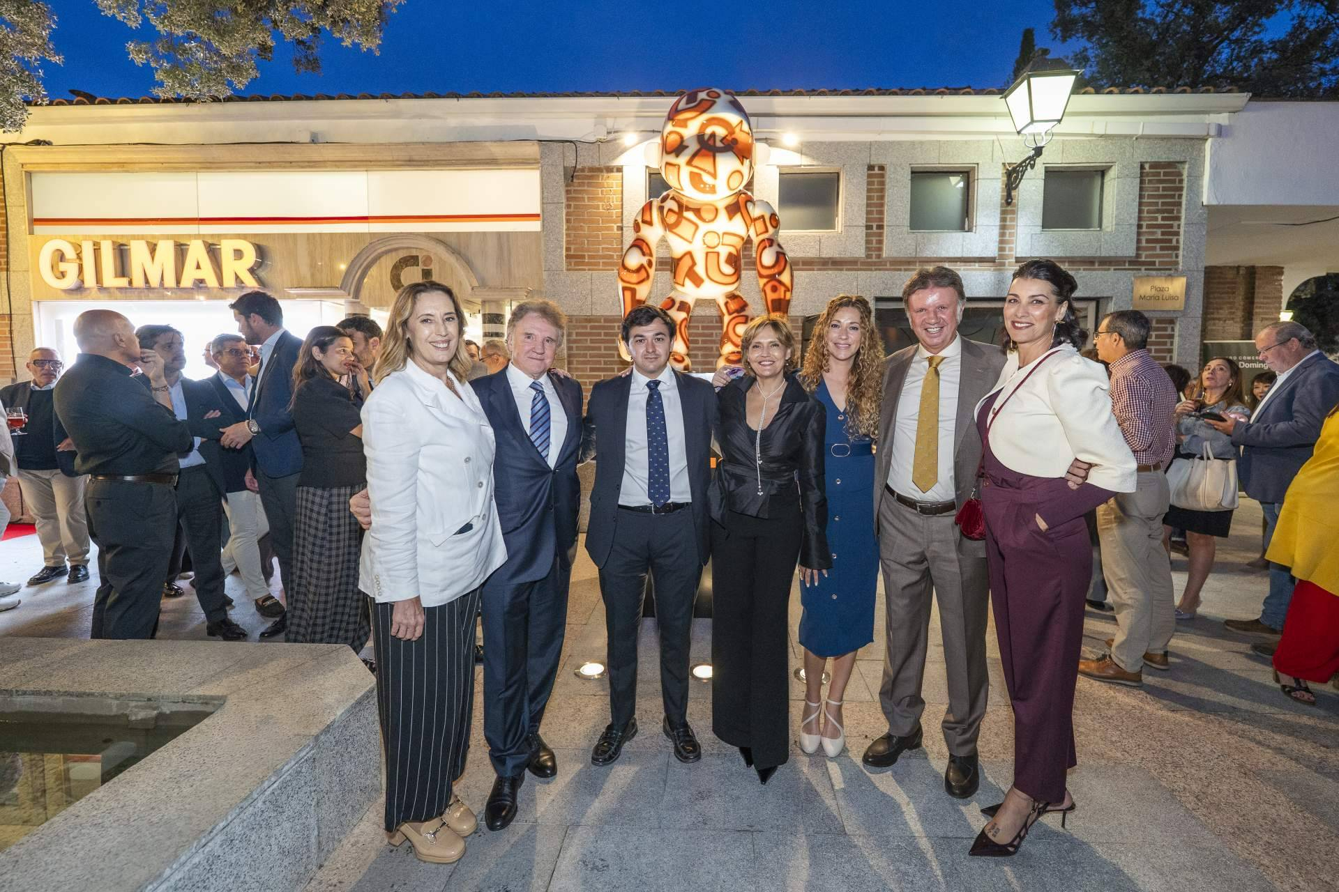 GILMAR reafirma su compromiso con Santo Domingo y sus vecinos con 'mucho arte'