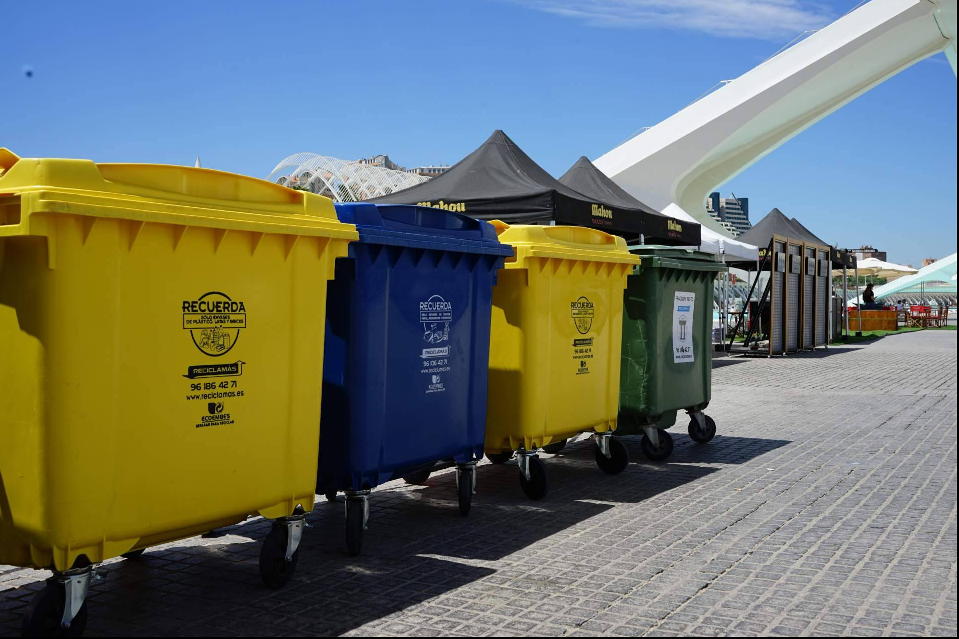 Así se puede ahorrar costes en un negocio a través del reciclaje