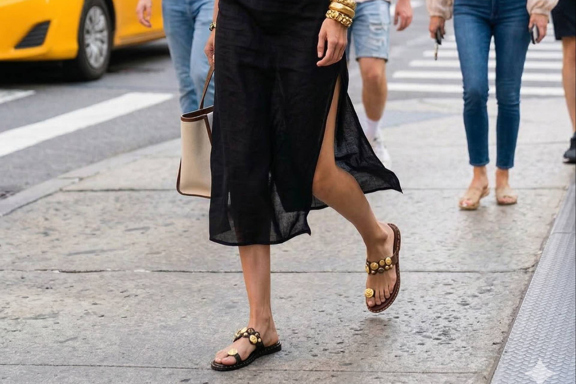 Guía de estilo 2026; ¿Cuáles serán las tendencias en sandalias de mujer para este verano?