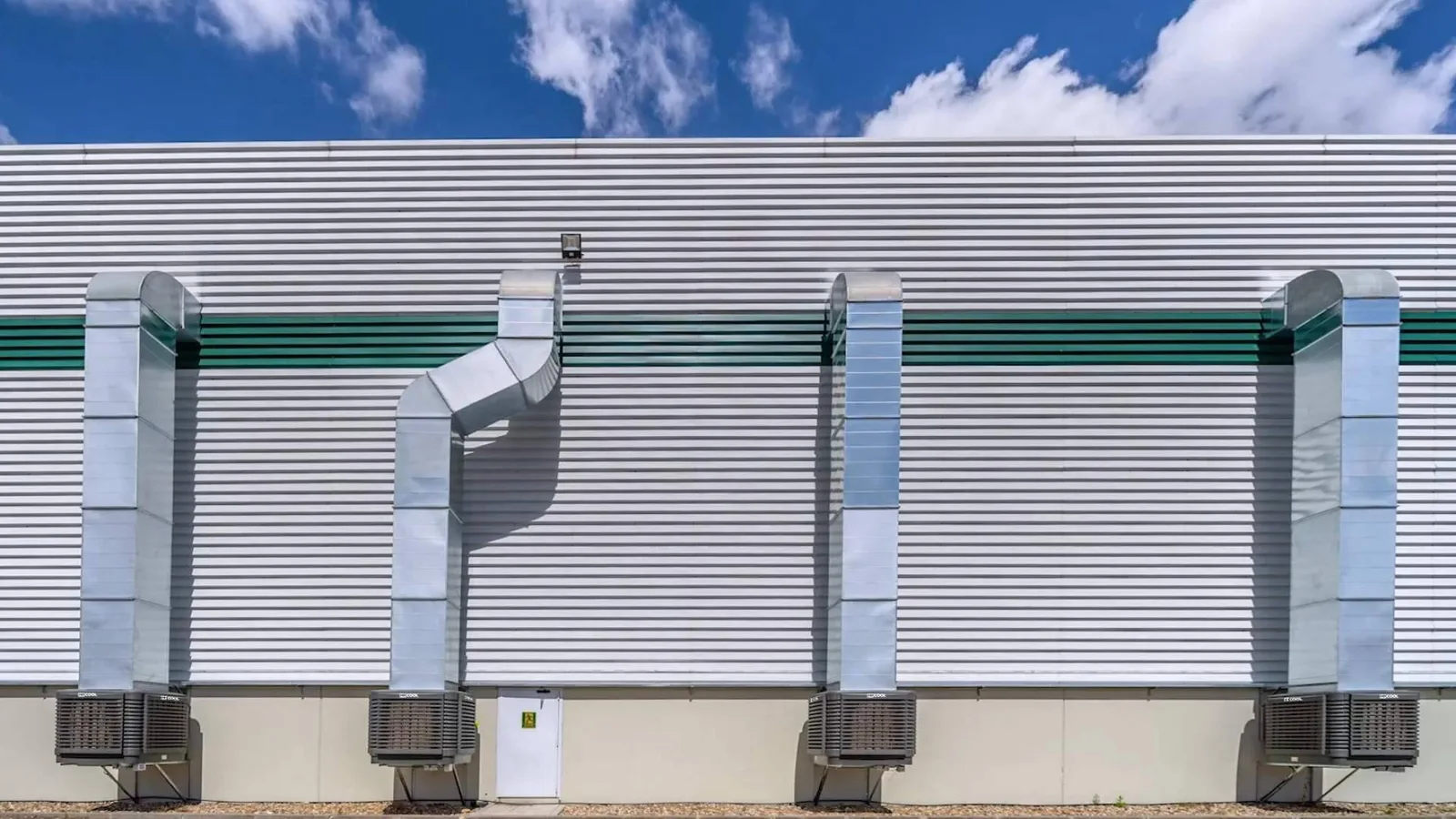 HI!COOL climatiza una nave logística de 9.000 m² mediante climatización evaporativa industrial